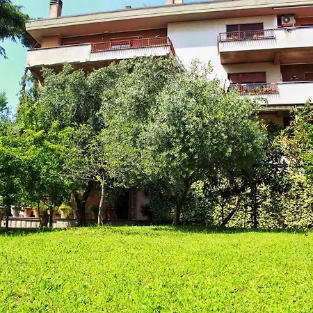 Spacious Apartament Near S. Peter! 罗马