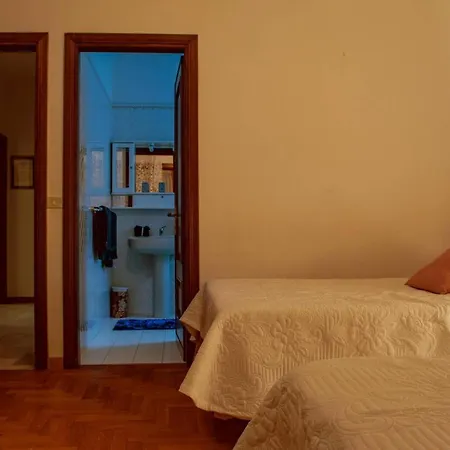 Spacious Apartament Near S. Peter! 度假居 *